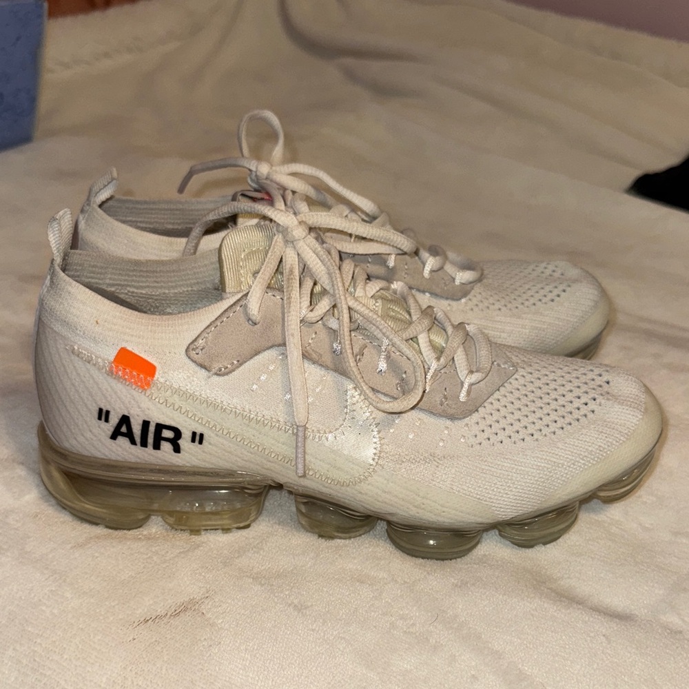 Nike Off-White Air VaporMax - White and Cream